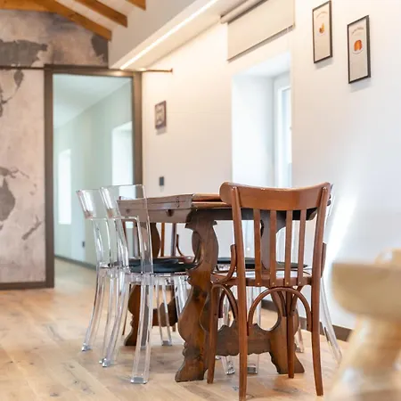 Apartment 4 Elements - Italian